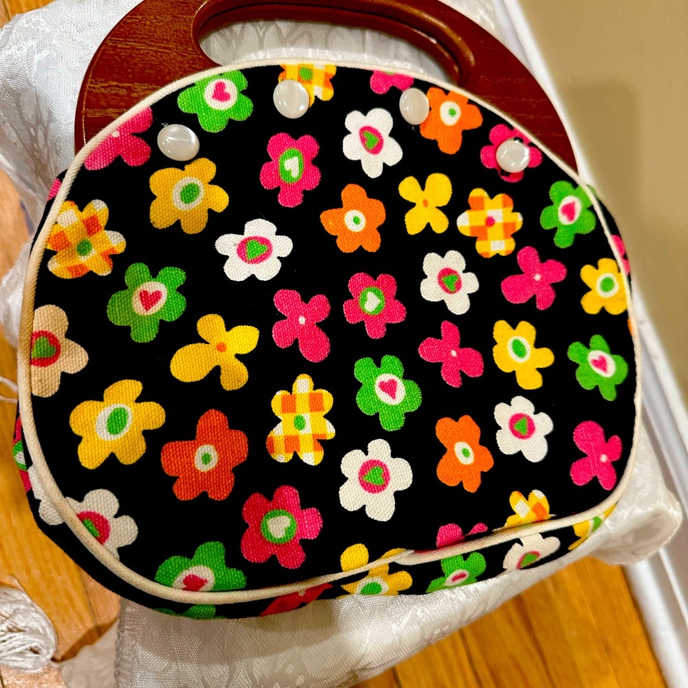 Decorative handbag